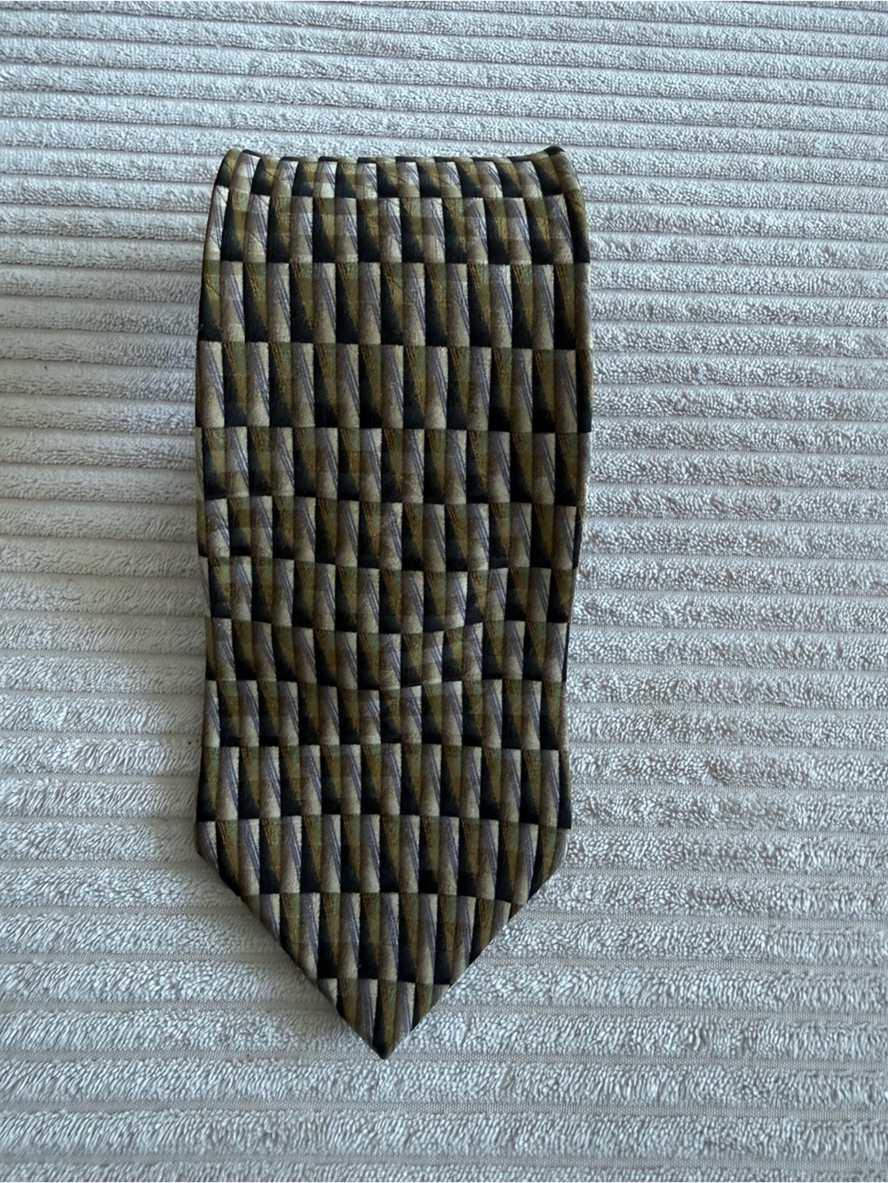 Oscar de la Renta Olive Green and Black Patterned Silk Tie